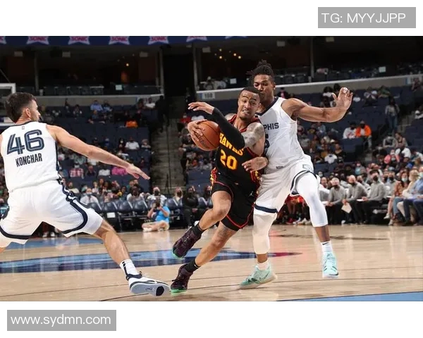 2015年NBA季后赛老鹰与灰熊的激烈对决回顾与分析 2015年NBA季后赛老鹰与灰熊的激烈对决回顾与分析