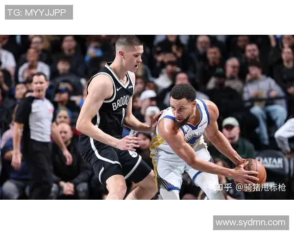 2020年NBA精彩对决篮网与勇士的较量回顾与分析